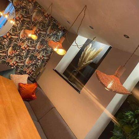 The Bear On The Square Hotel Millom Buitenkant foto