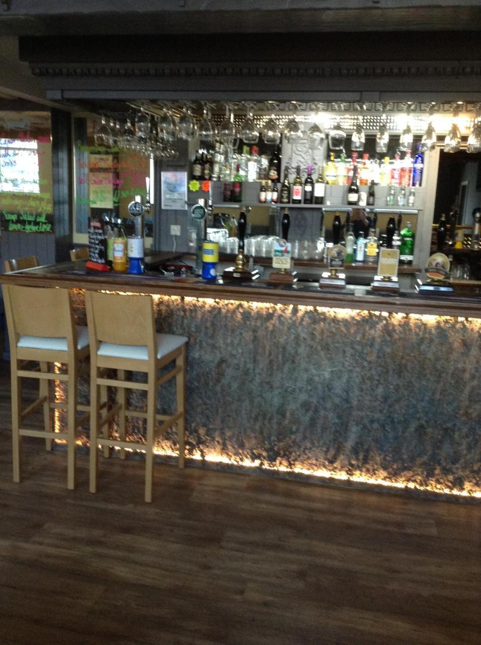 The Bear On The Square Hotel Millom Buitenkant foto